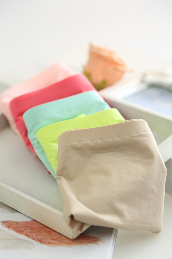 Slip jeunesse simple en soie Ice - Ref 642631 Image 26