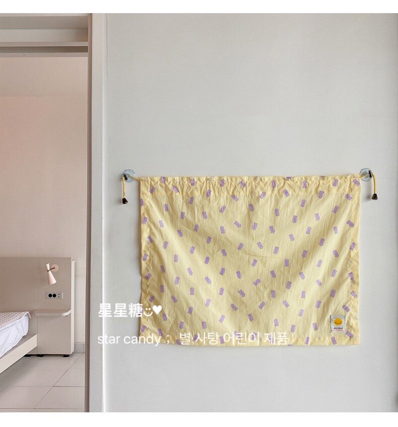 nalinaki Han in car with shade curtain car cover the sun curtain car in the sun curtain car