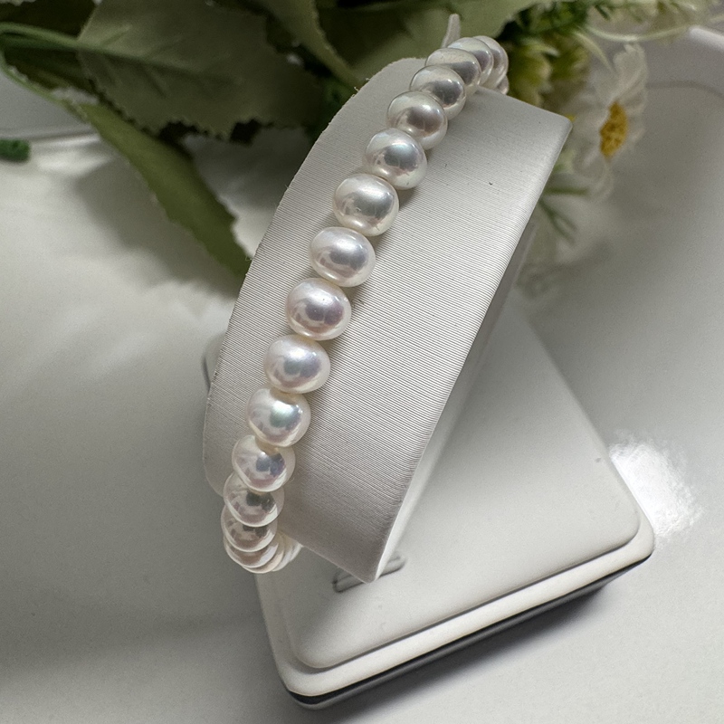 Imported Elastic Cord Natural Freshwater Pearl Bracelet for Women, Near-Round Potato Aurora with Slight Imperfections, Light Luxury Niche Pearl Bracelet