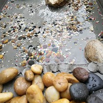  Pebbles stones paving roads small stones natural rain stones rough stones courtyard gardens geese soft stones multicolored warm stones