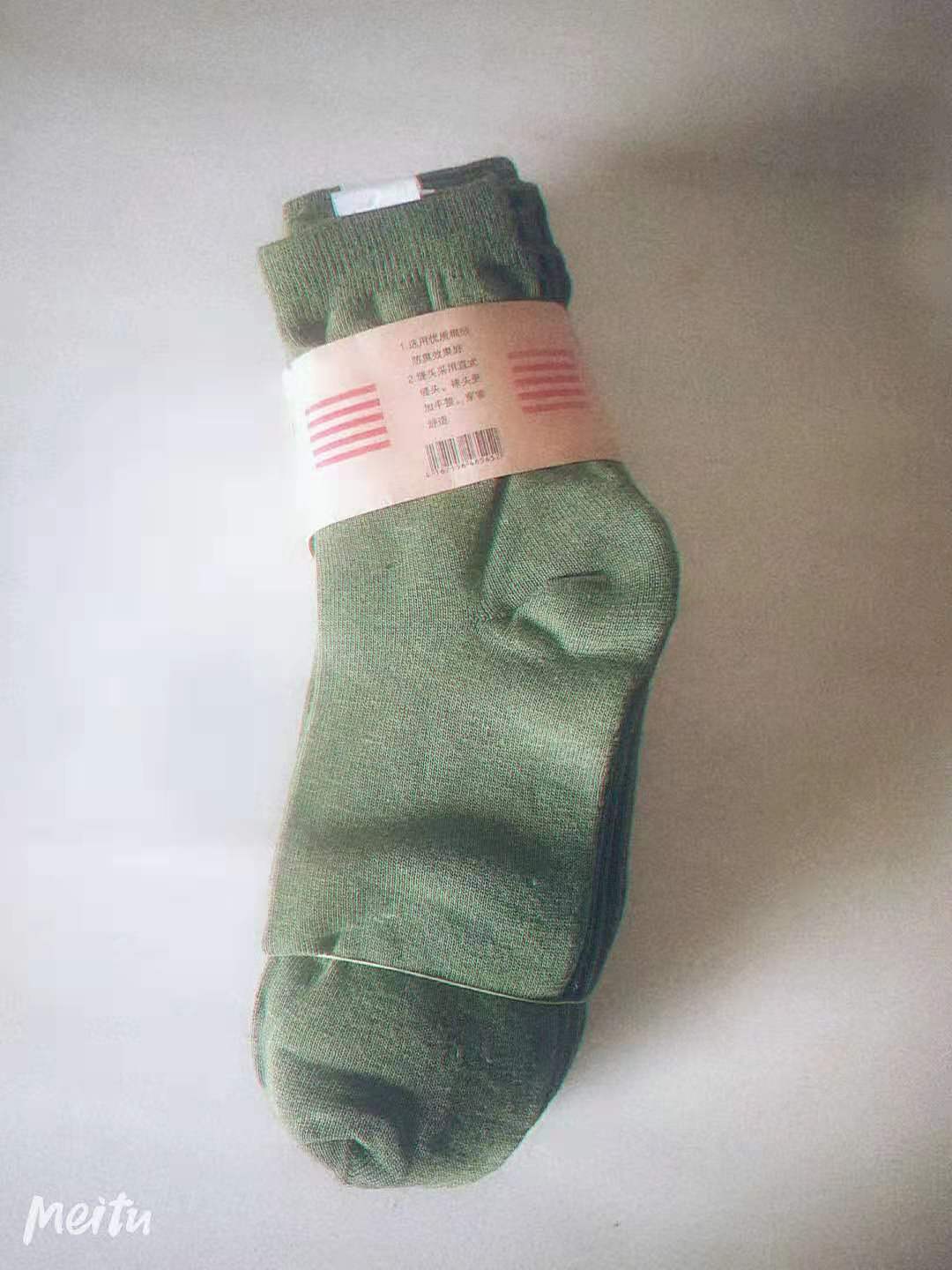 Bốn mùa vớ nam màu xanh quân đội rắn mặc kaki khử mùi thấm mồ hôi chất lượng trong vớ cotton thể thao ống - Vớ thể thao tất dài nam