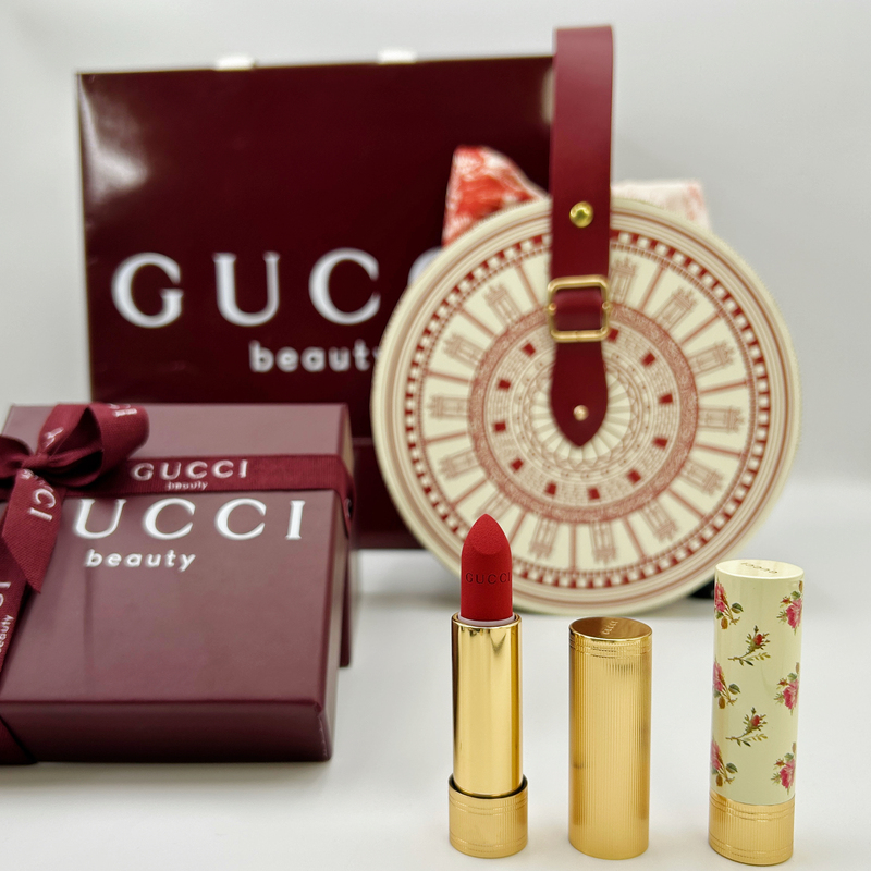 Gucci Lipstick 505 Matte Cool Gold Tube 208 Floral 25 Women's Gift Box Set Official Authentic Product Gucci Lipstick 505 Matte Cool Gold Tube 208 Floral 25 Women's Gift Box Set Official Authentic Product