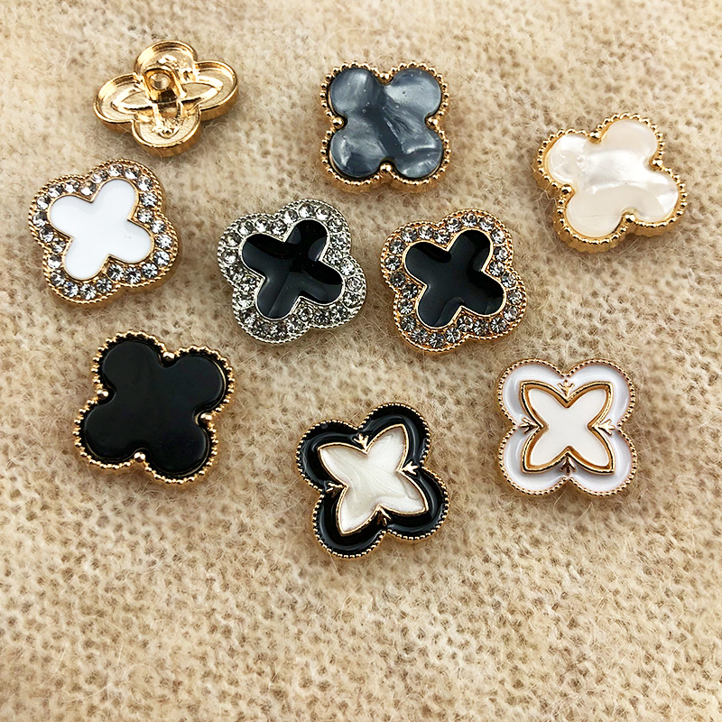 Metal High-End Button with Four-Leaf Clover and Diamond Inlay, Versatile Black Button for Shirts, Sweaters, Cardigans, Small Buttons for Dresses
