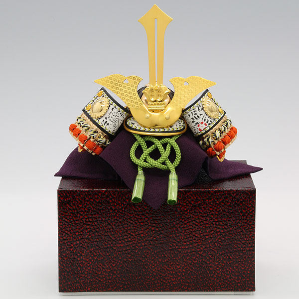 【大特価】伝統的な五月人形 武士の装束 大特価】伝統的な五月人形 武士の装束 大特価】伝統的な五月人形 武士