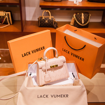 Hong Kong LACKVUMEKR Little crowddesign genuine leather embossed handheld Kylie handbag Girl 2021 new wave advanced sensation