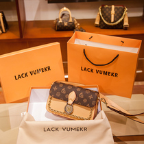 Hong Kong LACKVUMEKR genuine leather old flower small square bag bag woman 2021 new wave packet bag single shoulder inclined satchel bag woman