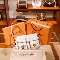 Hong Kong LACKVUMEKR Genuine Leather Old Flowers Axillary Bag for women 2021 New wave Advance sensation small crowdsourced satchel bag