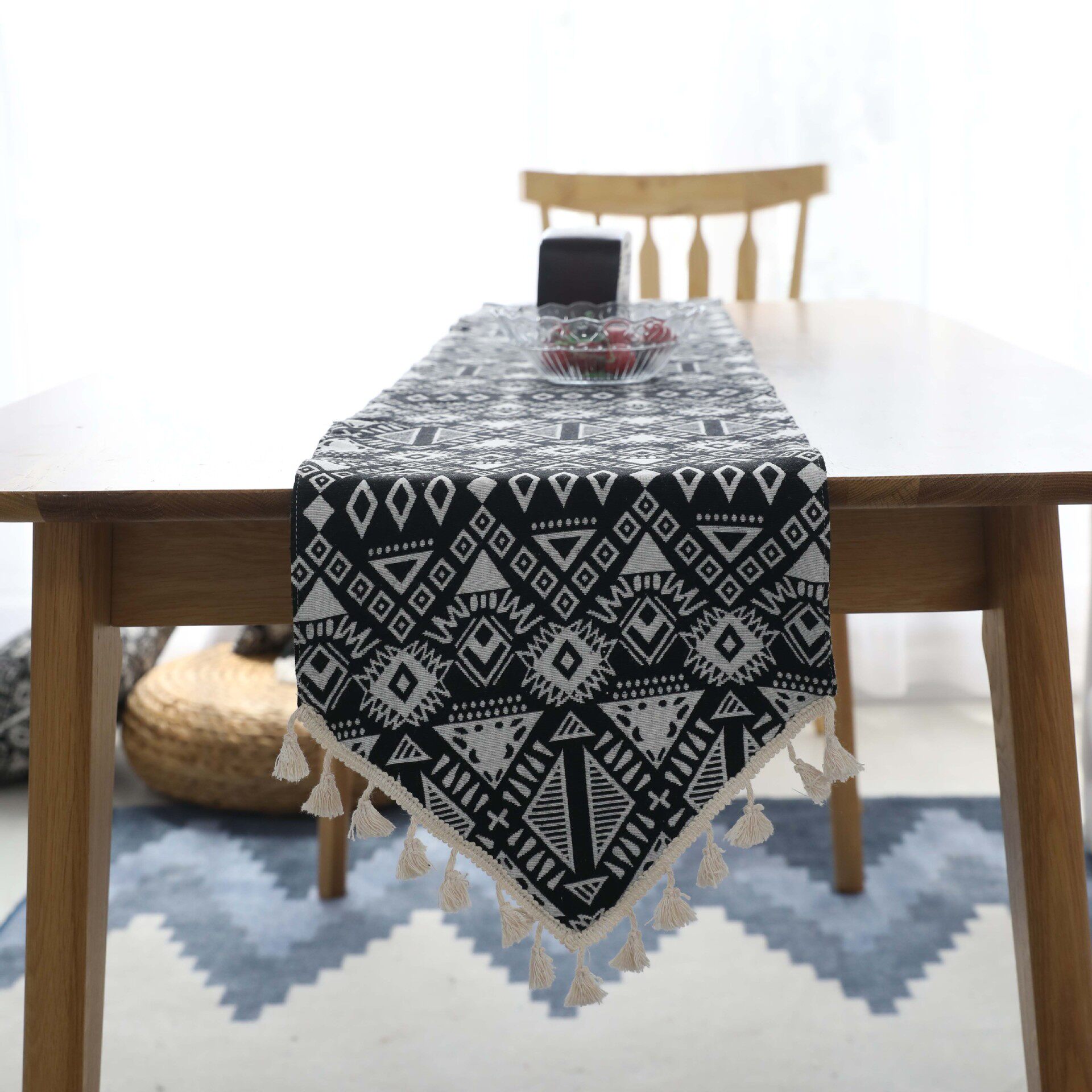 American geometric Jacquard dining room table cloth Southeast Asian ethnic style table flag living room tea table flag cover cloth towel bedroom