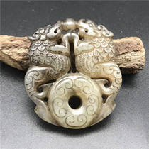 Xiu jade pendant retro Yupei brand imitation ancient jade sculpture craftsmanship jade pendulum pieces antique collection of ancient jade and old jade lions