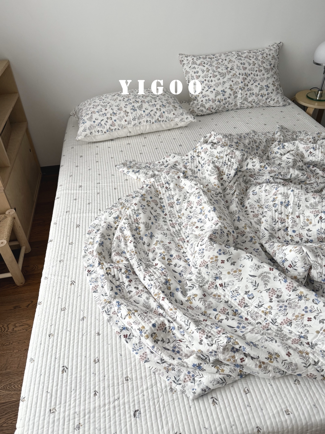 Летний корейский охлаждающий модал двусторонний с мелким цветочным принтом стеганое покрывало летнее одеяло комплект из 3-4 предметов с ватной простыней