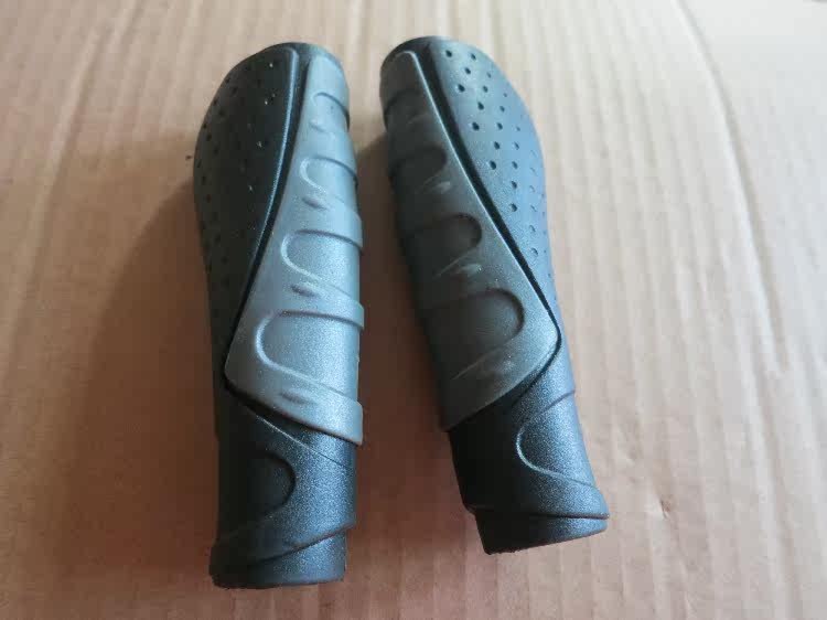 Poignées de vélo - Ref 2349723 Image 3