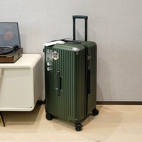 Темно-зеленый