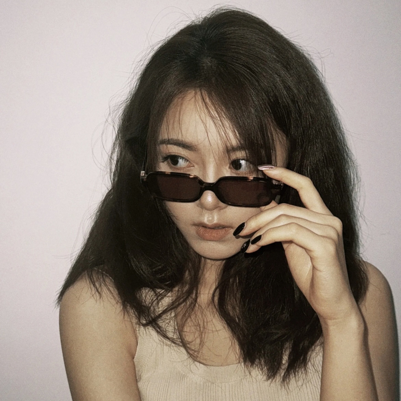 Smu11Z Nerd-Style Retro Literary Temperament Small Square Frame Glasses Anti-Blue Light Decorative Glasses Sunglasses