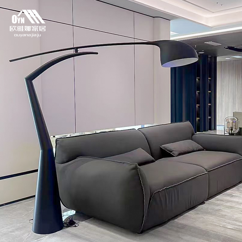 Modern Minimalist Hotel Lobby Exhibition Hall Personalized Art Floor Lamp Living Room Sofa Decoration Fiberglass Sculpture Ornaments