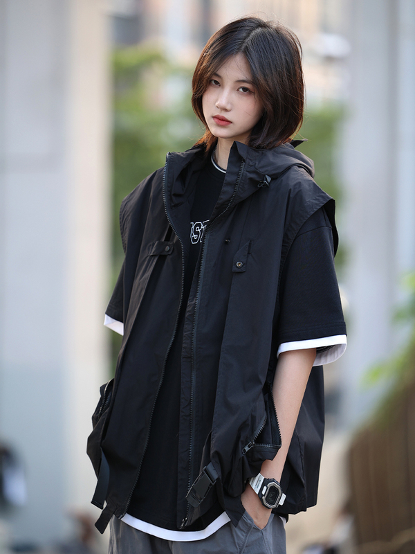 Your First Love, Lao Wang's Vest-Style Workwear, Japanese-Style Men's Clothing, Four-Season Wear, Youthful Outdoor Functional Style Jacket Trend Your First Love, Lao Wang's Vest-Style Workwear, Japanese-Style Men's Clothing, Four-Season Wear, Youthful Outdoor Functional Style Jacket Trend
