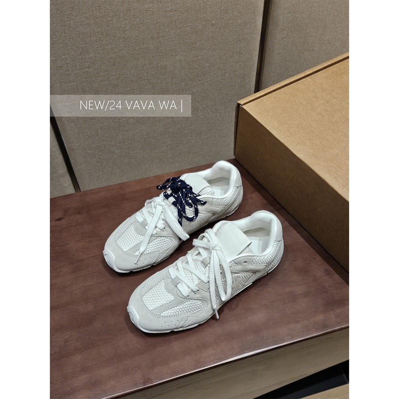 【Vava Wa】A Must-Have Item! 530 Collaboration Model German Training Shoes, Retro Genuine Leather Sports Shoes, Breathable