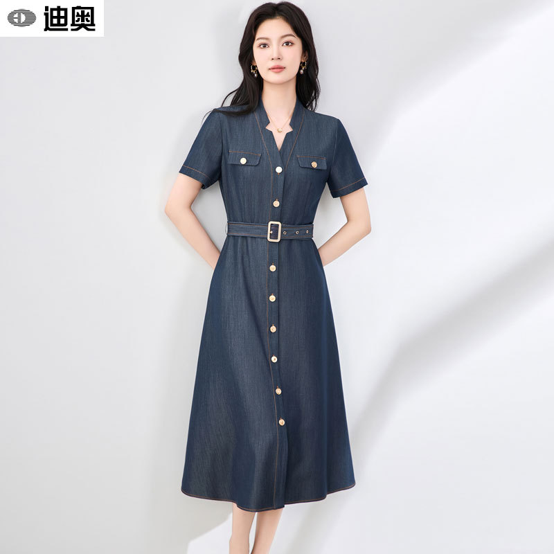 Diadiao Short-Sleeved Denim Shirt Dress for Women, Summer 26 New Style, High-End Dress, Retro Fashion, Waist-Cinching Mid-Length Skirt Diadiao Short-Sleeved Denim Shirt Dress for Women, Summer 26 New Style, High-End Dress, Retro Fashion, Waist-Cinching Mid-Length Skirt