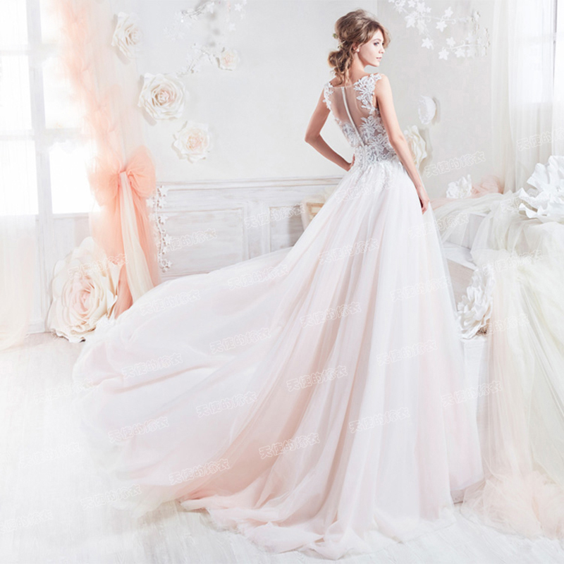 Lace wedding dress for bride Lace wedding dress for bride