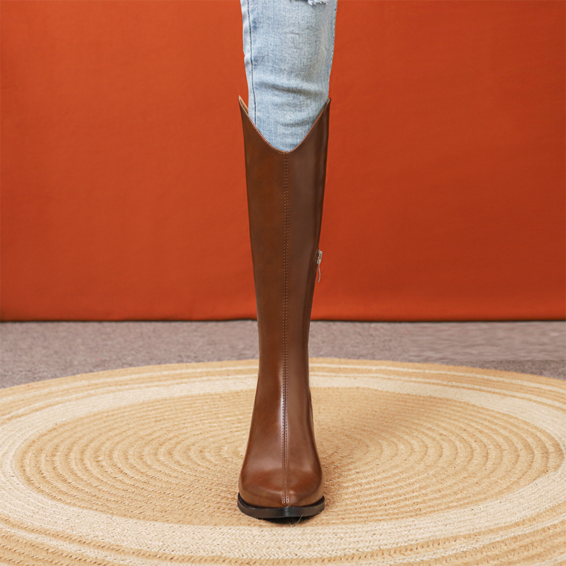 Brown boots women's new 2021 riding boots women's high tube but knee-length V-mouth boots women's winter style