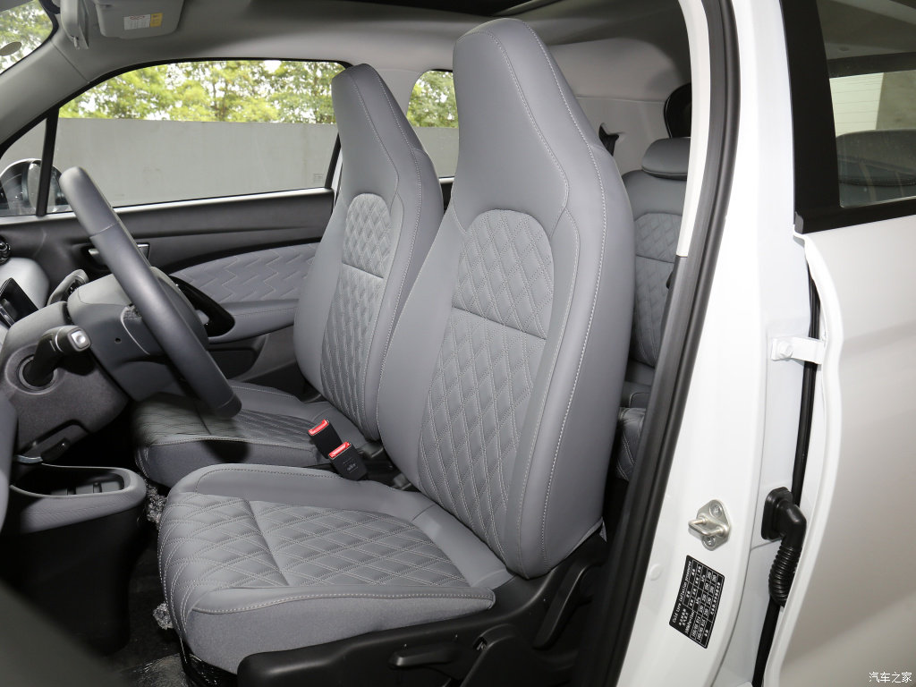 Leap T03 car seat cover Four Seasons GM 2021 new seat cushion fully surrounded leather seat cover