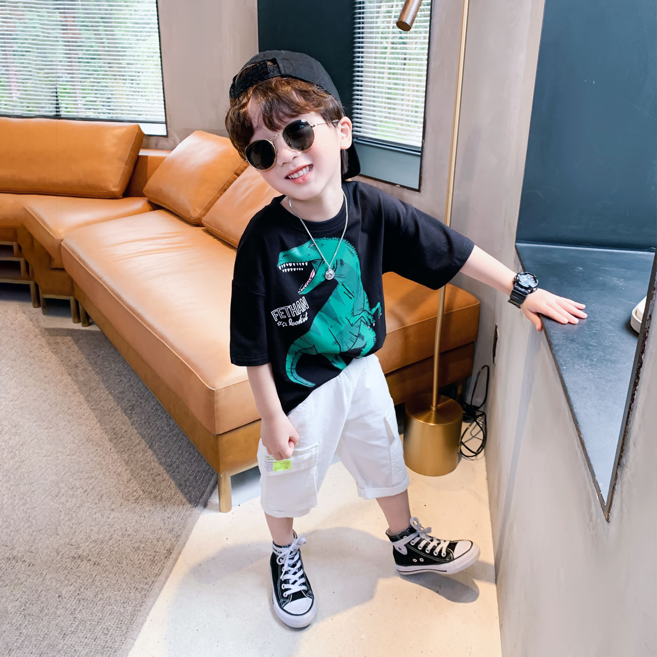 Children's clothing boy short-sleeved t-shirt children's t-shirt summer boy t-shirt middle-aged children's t-shirt 2022 new Korean version of the tide