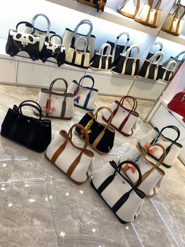 2025 New Mini Garden Bag Canvas Large Capacity Hand-Held Vegetable Basket Genuine Leather Women's Bag Commuter Tote Bag