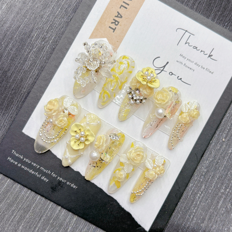 Yellow Summer New Style Handmade Wearable Nails, High-End, Complexion-Enhancing, Elaborate Design, Supportive Nail Art, 2026 New Year Extra-Long Style