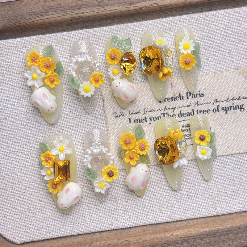 Handmade Wearable Nails, Rabbit Nail Art, Cute Cartoon Yellow, Brightening Effect, Finished Product, Autumn 2026 Mid-Autumn Festival, Long Style Handmade Wearable Nails, Rabbit Nail Art, Cute Cartoon Yellow, Brightening Effect, Finished Product, Autumn 2026 Mid-Autumn Festival, Long Style