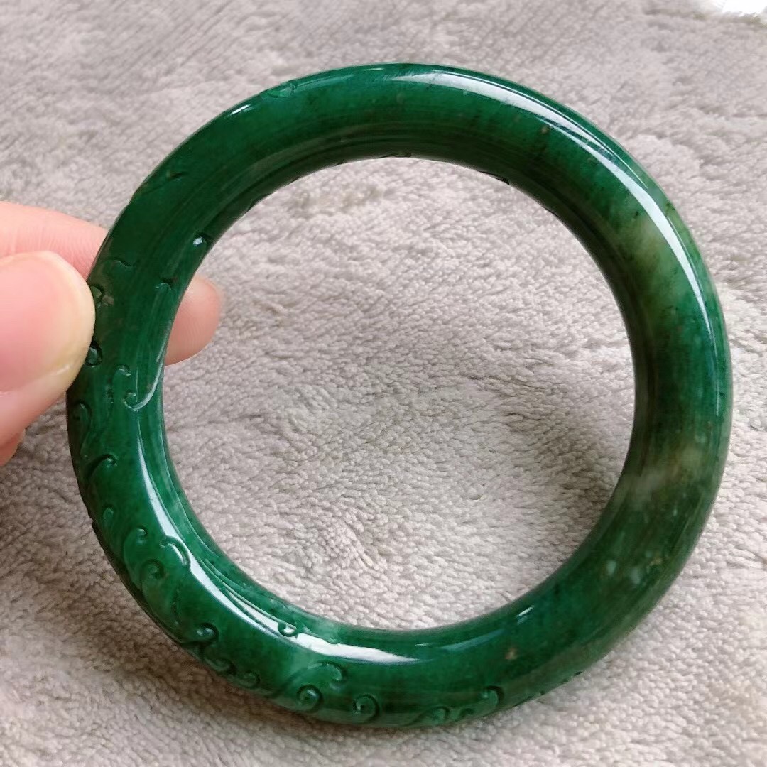 Sky Cuddle Unique Mountain Jade 5253 Spicy Green Day Blue Ice Green Carved Flower Bracelet Natural Jade Jade Bracelet Factory Direct collection 