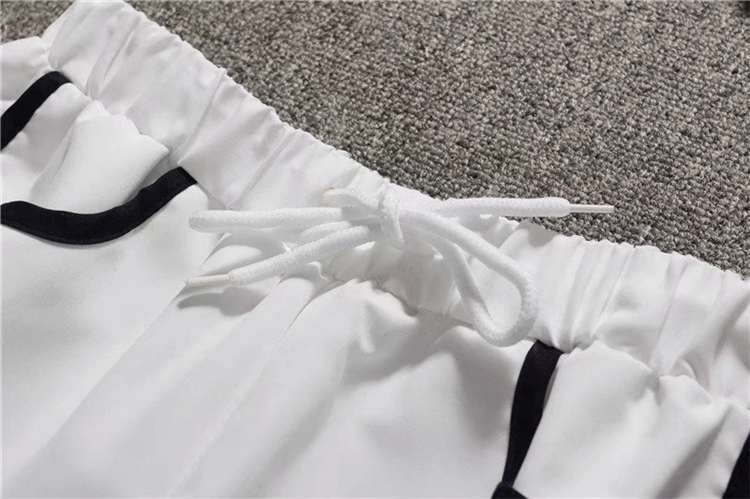Mua một tặng một quần short nam chạy nhanh quần short đỏ nhanh tinh thần xã hội quần short nam ba quần mỏng quần đùi nam