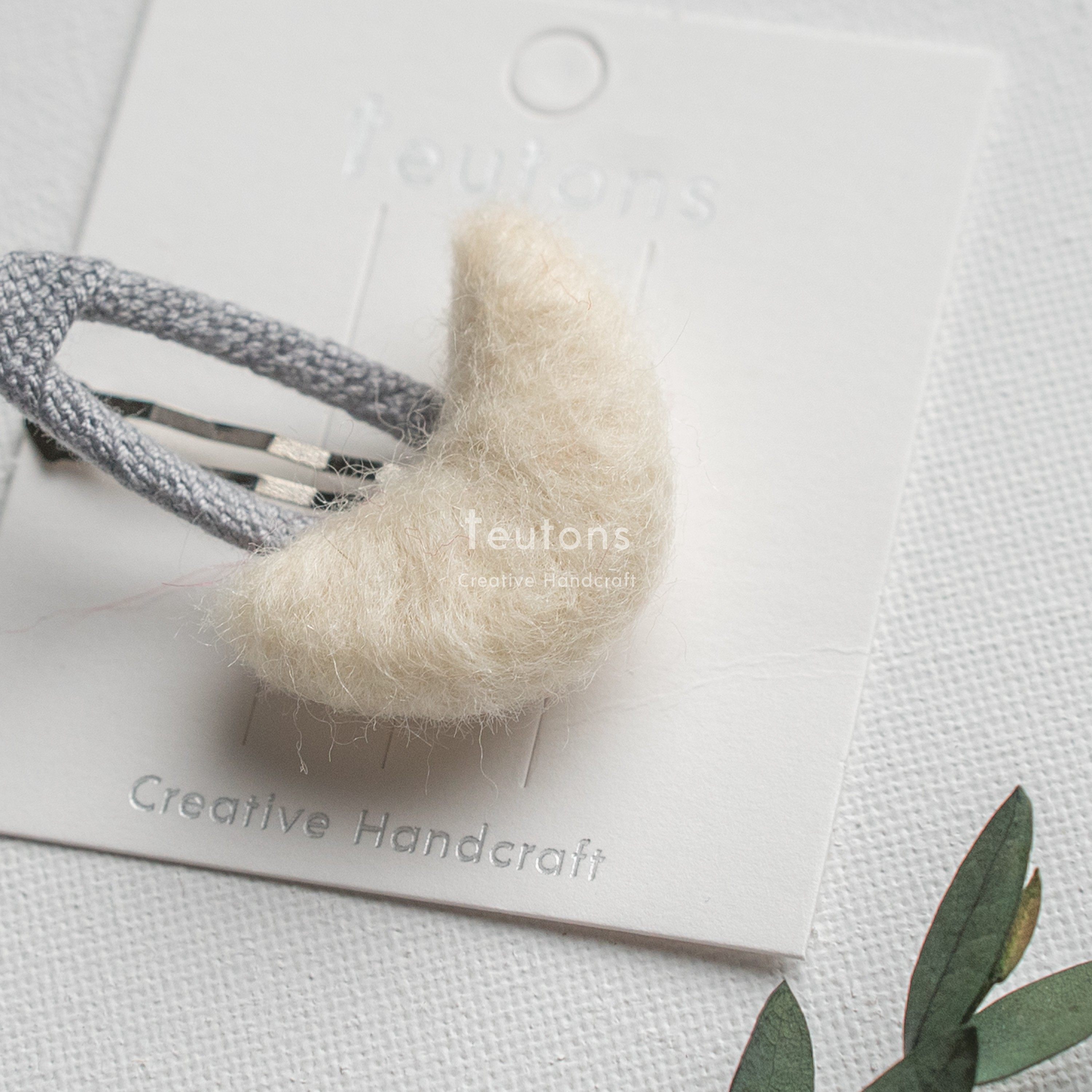 Wool felt cute moon BB clip hair ring hair clip original hand-made hair care high-quality handmade adult children's jewelry
