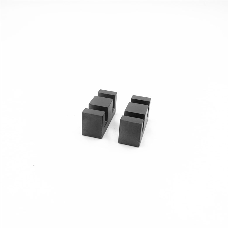 EE30 manganese zinc ferrite magnetic core high frequency transformer PC40 material skeleton to buy additionally