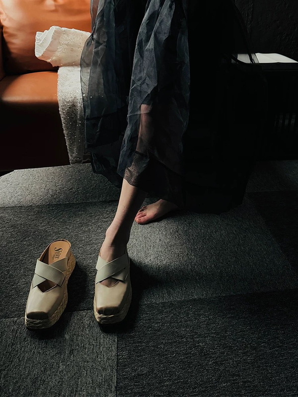 【Shānren Black Label】Washed and Colored Closed-Toe Summer Sandals for Women, Outdoor Wear, Height-Increasing Thick-Soled Ballet Shoes