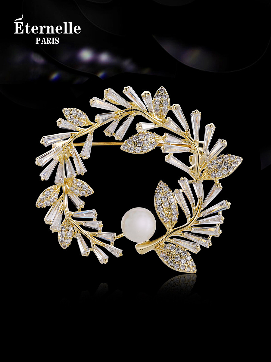 French Eternelle Original Design High-End Brooch 2025 New Style Corsage Suit Lapel Pin Versatile Accessory