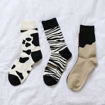 Good-looking cow markings ~ couples socks men and women college style socks