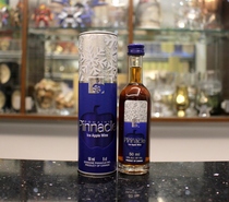 Wine version Collection DOMINE PINNACLE Canadian Apple Ice Wine Fruit Wine with barrel 50ml