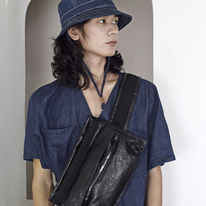 ZGUI Paper Ghost Original Kraft Waterproof Sports Men's Bag Bags Women Bags Sloped Satchel Bag National Tide Pockets