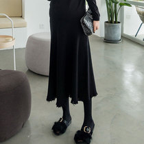 Pregnant woman skirt spring and autumn tide mom 2021 new knitted wool black skirt a word in the long section of Korean version