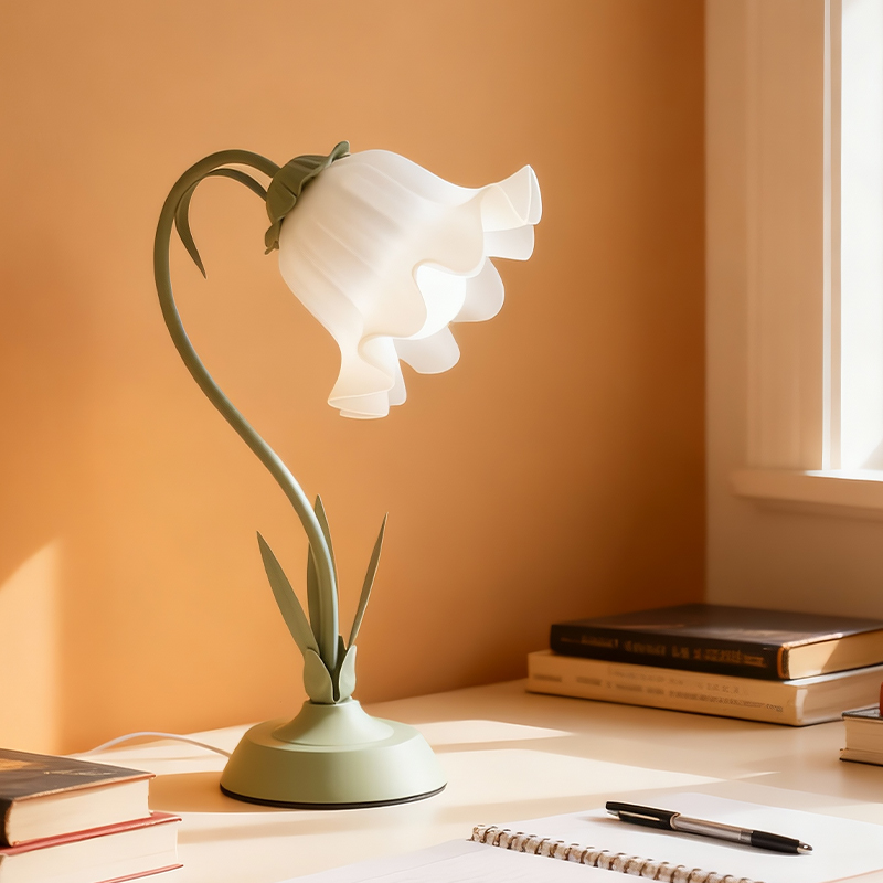 Student Desk Study Lamp Trendy ins Style Girl's Room Flower Led Decorative Atmosphere Lamp Bedroom Bedside Lamp Student Desk Study Lamp Trendy ins Style Girl's Room Flower Led Decorative Atmosphere Lamp Bedroom Bedside Lamp