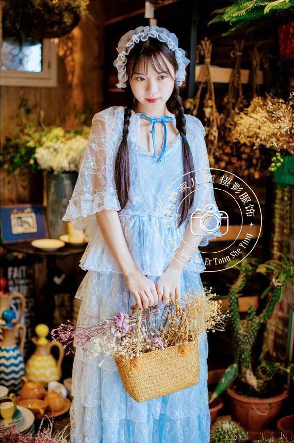 Jingjing's new 16 to 18-year-old girl's meritocratic style palace-style palace ladies photo gallery Photographic clothing new