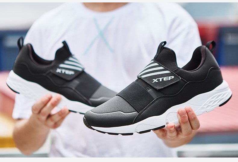 Giày nam Xtep 2018 mới mùa thu bằng da velcro sneakers một đôi giày đế bằng giày lười chạy giày mùa đông giày thể thao nam