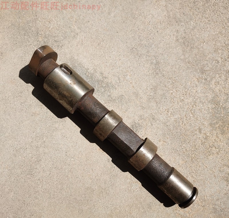 Jiangjin 1100 Camshaft JH1105 single cylinder JD108 diesel engine eccentric axis water cooling accessories