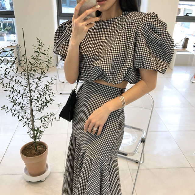 Korean Puff Sleeve Plaid Shirt Short Top High Waist Fishtail Bag Hip Skirt Half Length Long Skirt Two-piece Suit Female Summer