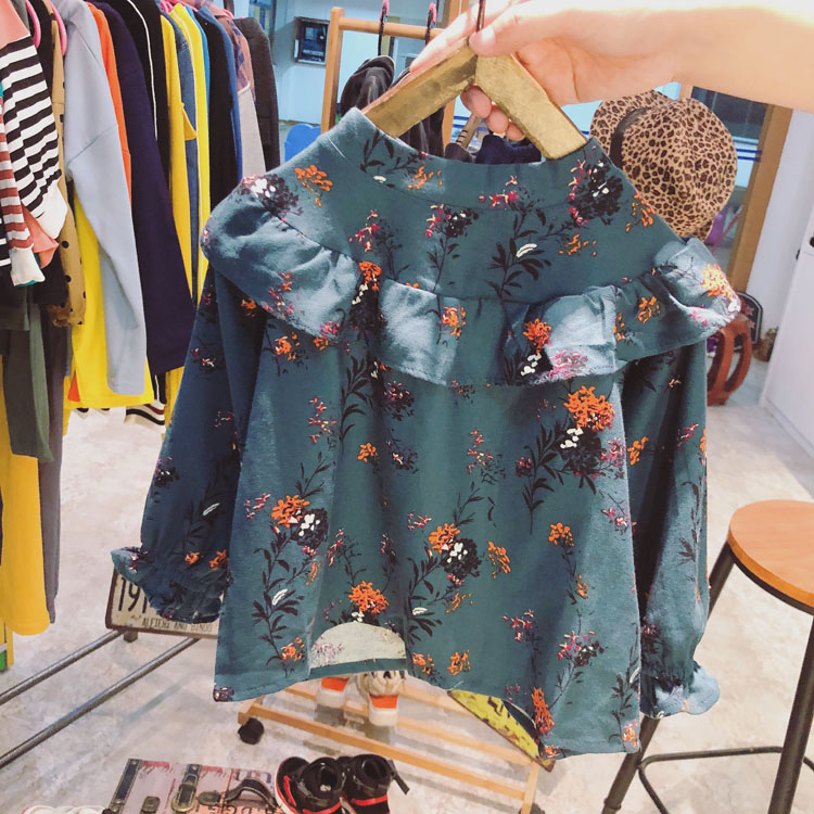 Mùa xuân 2019 bé gái nhiều lớp xù lông trẻ em tay áo kiểu cách cổ áo hoa bằng gỗ retro - Áo sơ mi sơ mi đẹp cho bé trai