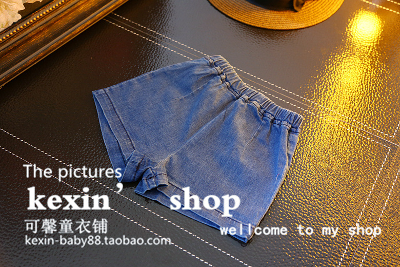 Quần áo trẻ em mùa hè 2018 cho bé gái dễ thương Áo len xù dễ thương + Quần short hai mảnh kinh doanh quần áo trẻ em
