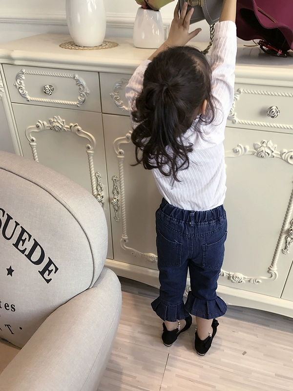 Little Girl Lace 2018 Dưới cùng Trung bình Little Child Sweet Lady Joker Áo sơ mi Cô gái khí chất sơ mi họa tiết cho bé gái