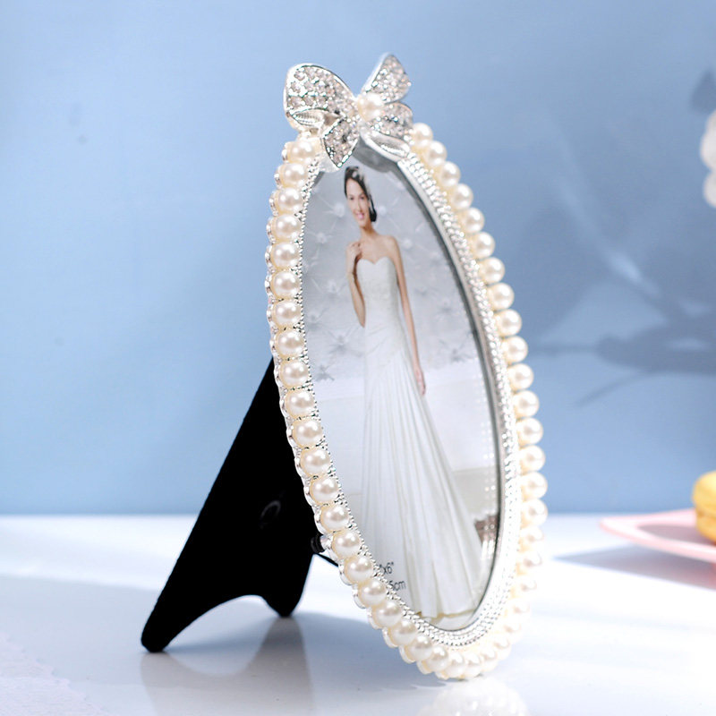 Ӣ��ŷ����ɫ�������