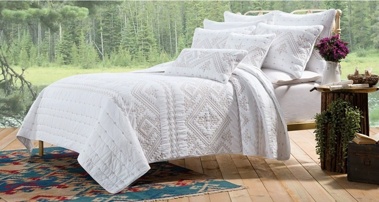 Chăn bông châu Âu được thêu bằng vải thêu đơn giản của Mỹ bao gồm ba bộ thêu trắng - Trải giường