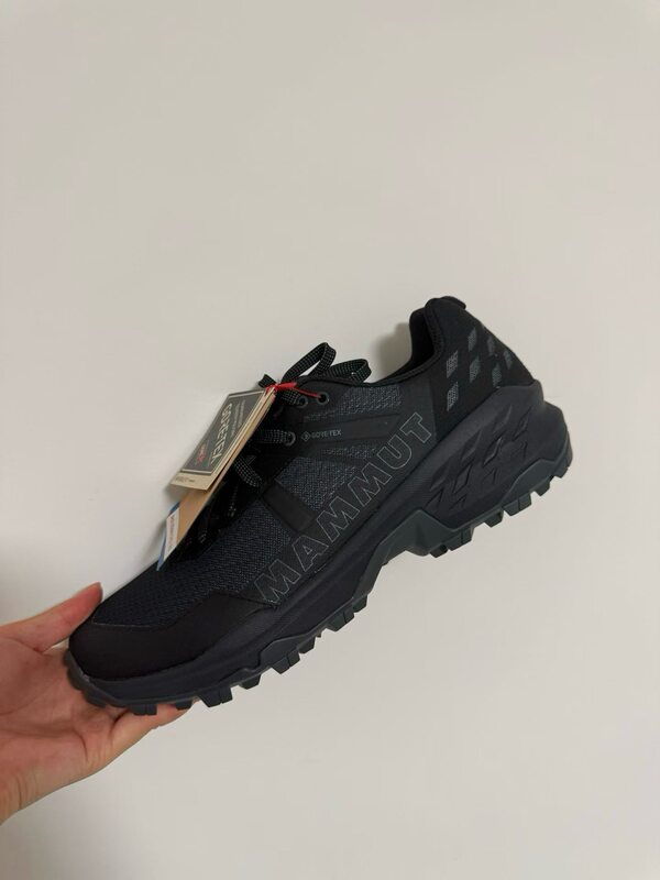 Mammoth Sertig Ii Low Gtx Men's Low-Top Hiking Shoes Are Waterproof and Are Shipped Without the Original Shoe Box Mammoth Sertig Ii Low Gtx Men's Low-Top Hiking Shoes Are Waterproof and Are Shipped Without the Original Shoe Box