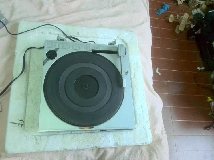 Máy ghi âm, BSR gốc của Anh và máy nghe nhạc BSR liên doanh Đài Loan, máy ghi âm vinyl ghi âm - Máy hát 	đầu đĩa than loa kèn tại hà nội	